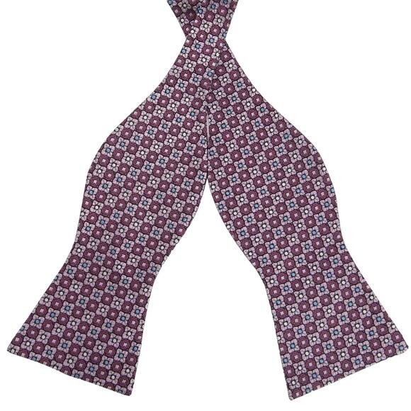 Daniel Cremieux 100% Silk Self Tie Bow Tie - Picture 1 of 6